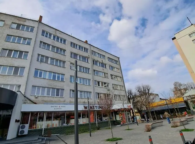 Квартира В Центрі Міста